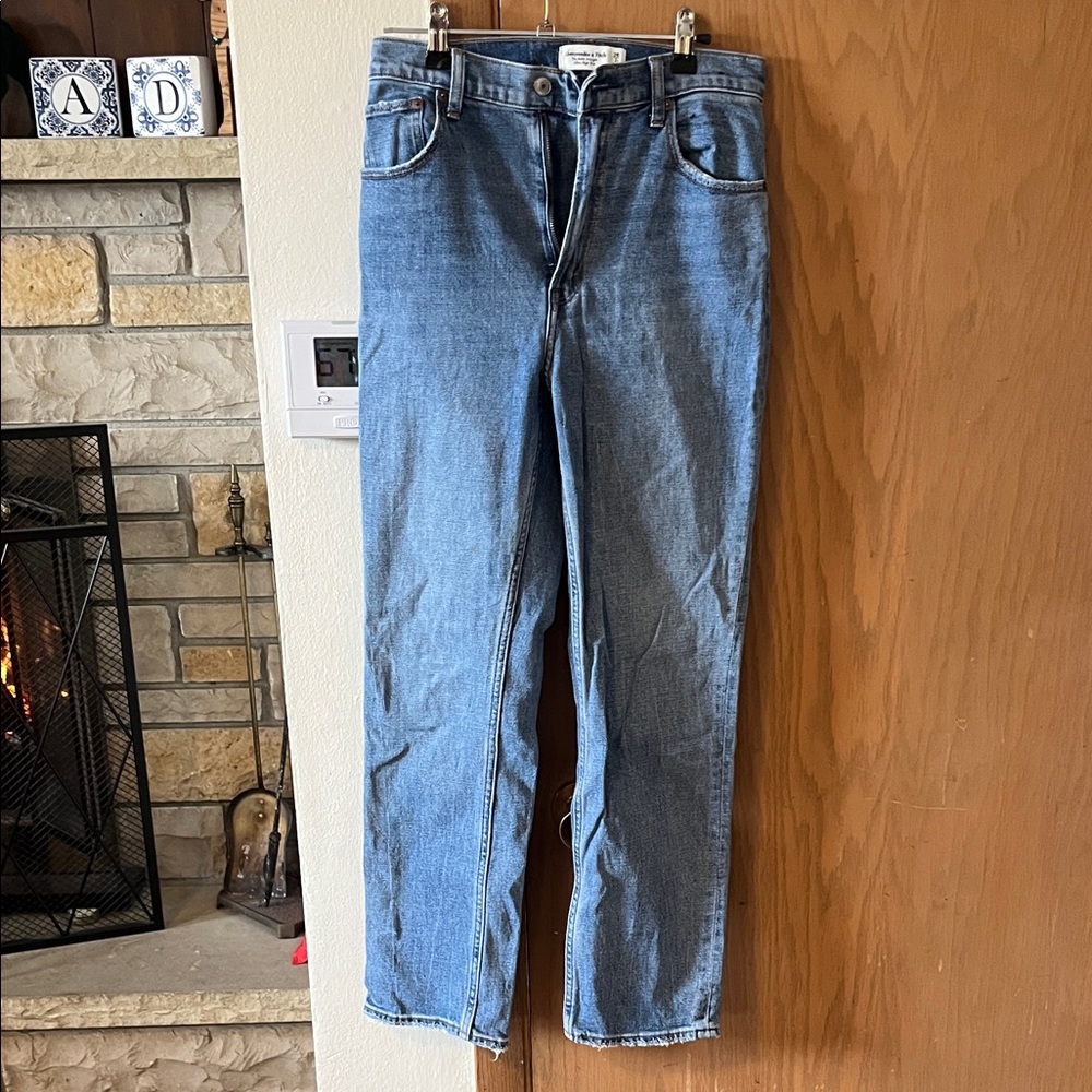 Abercrombie & Fitch Straight Blue Jeans